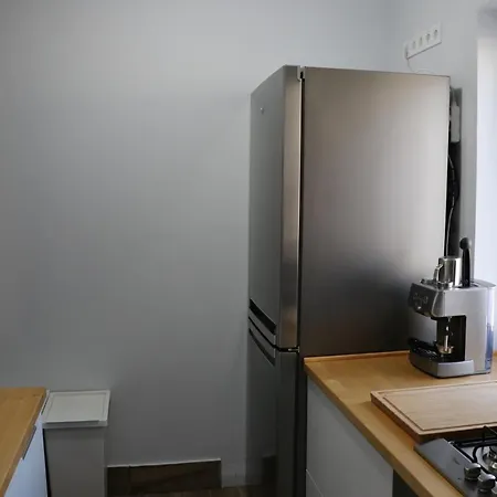 Lägenhet Petofi Apartman
